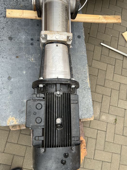 Pompa apa grundfos