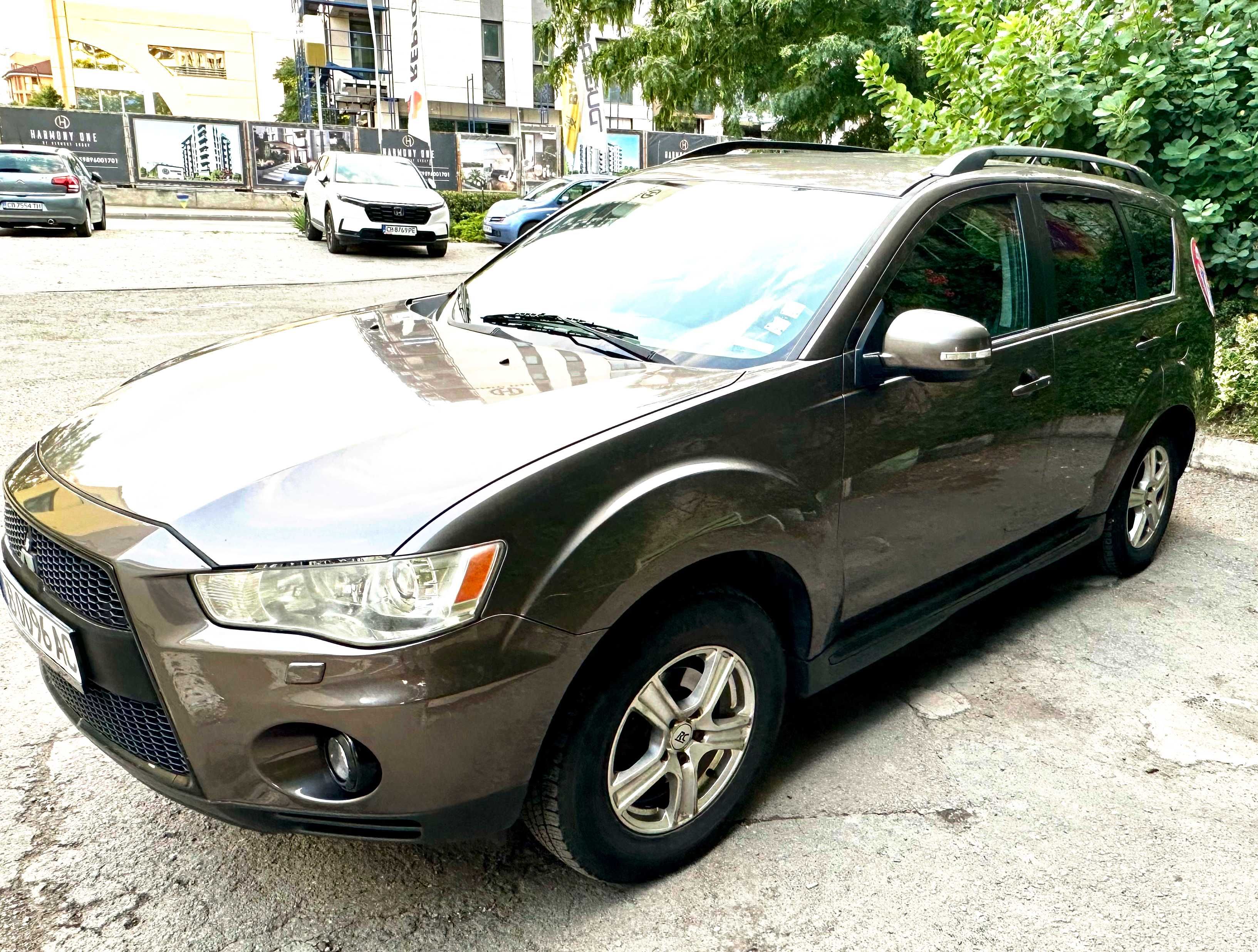 Продава се Mitsubishi Outlander II 2.4 бензин/газ, 170 к.с., AWD, авт