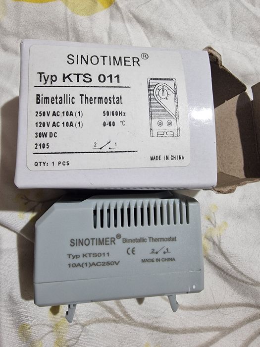 Senzor Miscare/Luminozitate/Temperatura/Umiditate sau Priza Smart