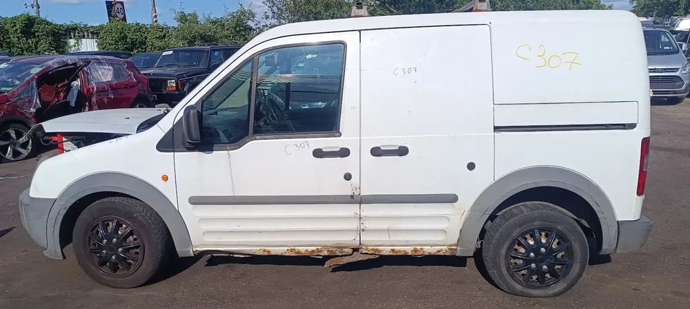 Dezmembrari / Dezmembrez Ford Connect 1.8 T18DC4X cutie viteze manuală 5 trepte cod culoare Frozen White