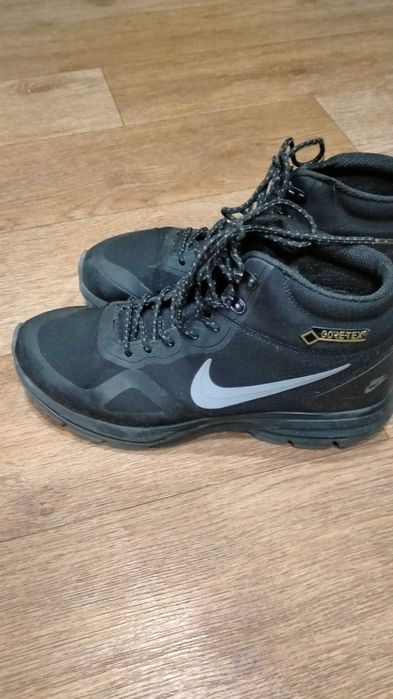 Обувь мужская, демисезонные кроссовки 43 размер