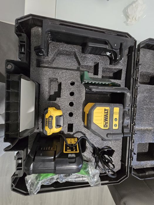 Laser dewalt dce088g