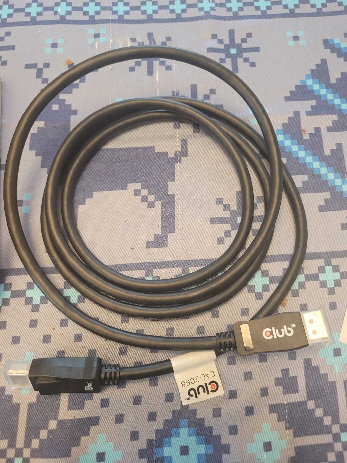 HDMI към DisplayPort адаптер и кабел