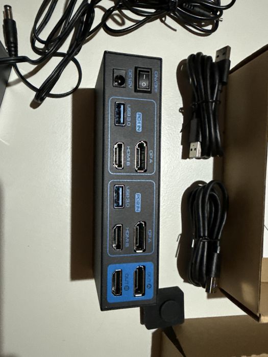 Switch KVM VPFET VP-SW272 HDMI 2.0,DP 1.2,USB 3.0,4k60Hz,2x2monitoare