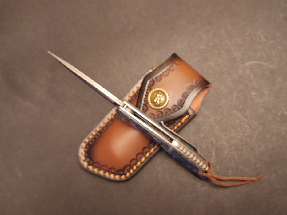 Сгъваем нож от дамаска стомана VG10