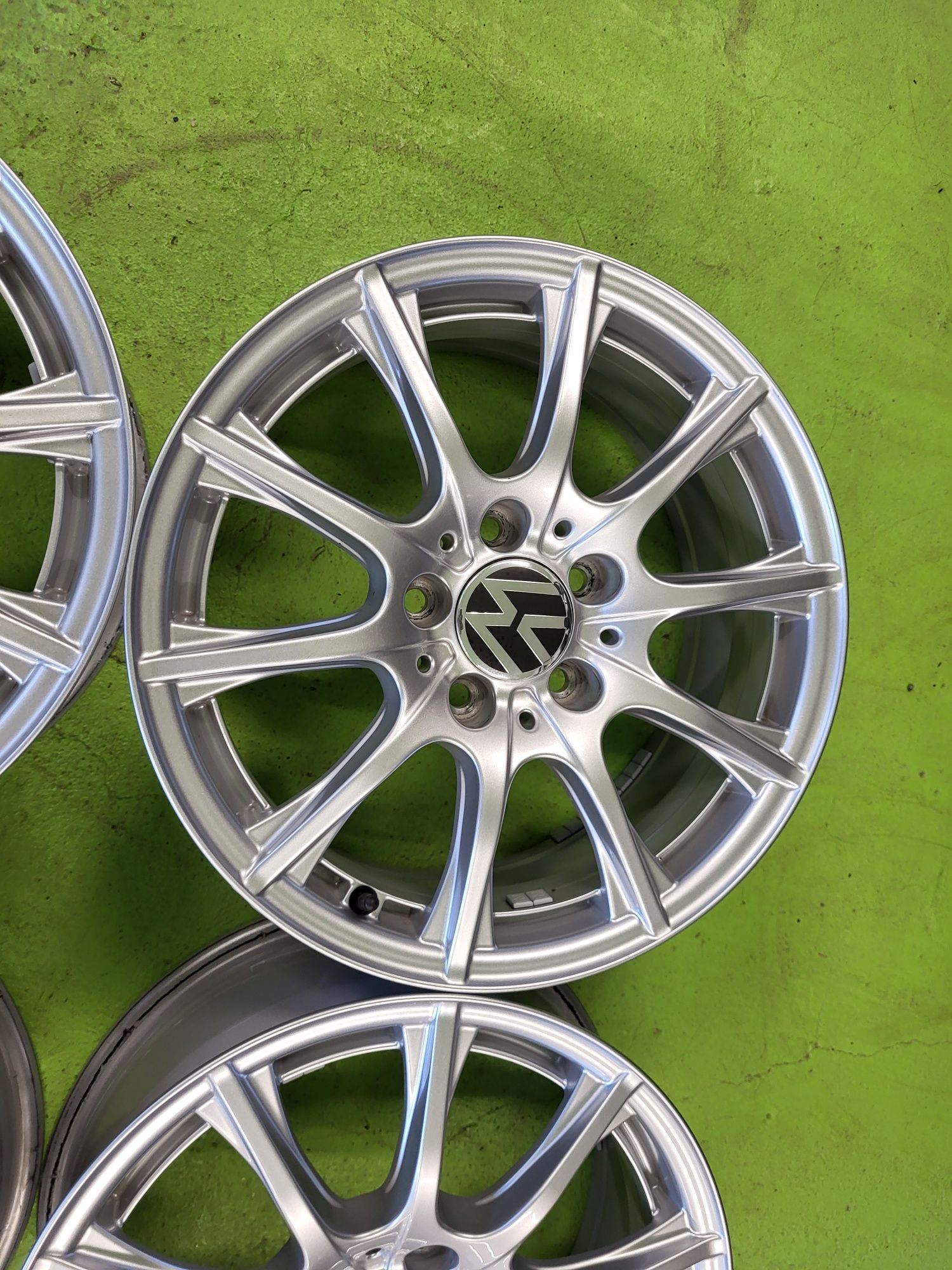 16 5x112 Vw Passat Touran Caddy Golf 5 6 7 5х112 тоаран