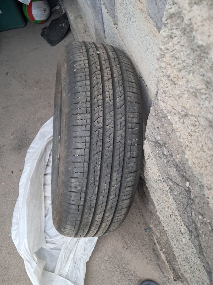 Продам шины  бмв х5