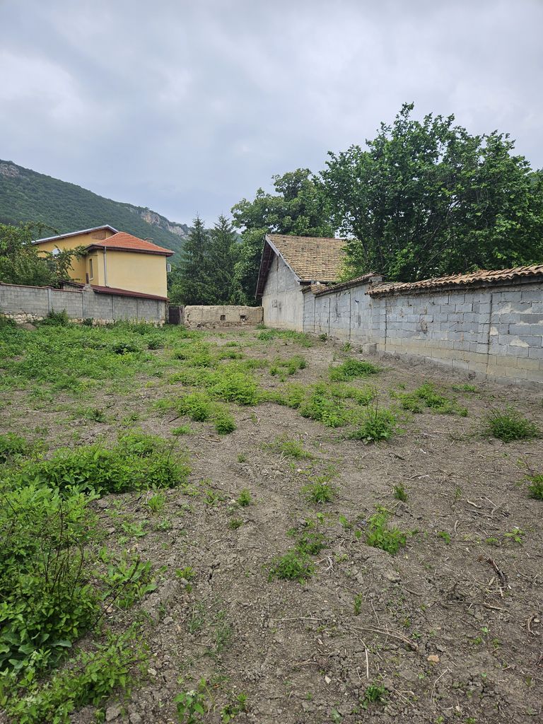 Продава се Къща в с. Троица, Област Шумен - 80 кв.м за 415 €/кв.м - Снимка #3