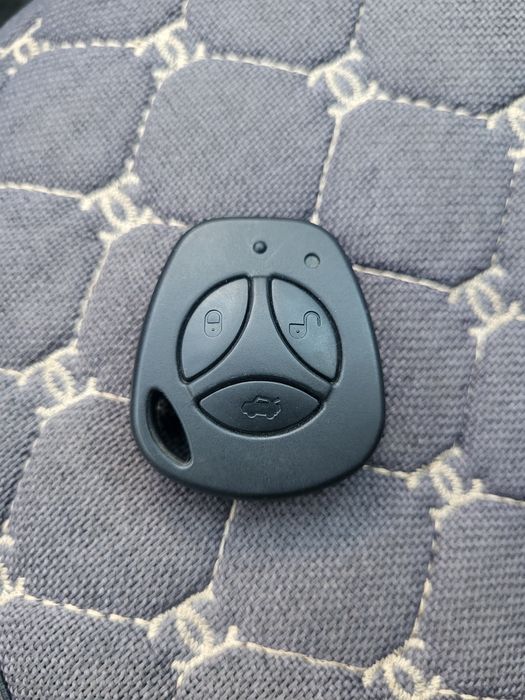 Штатный ключ, пульт приора, калина, гранта