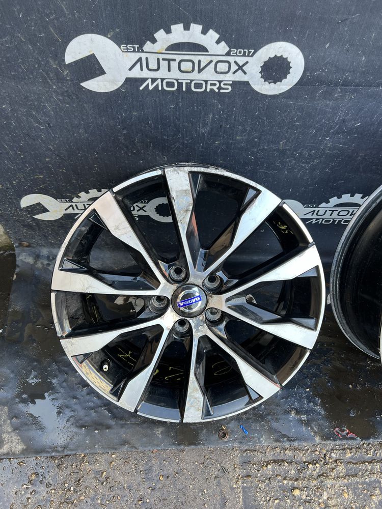 Janta aliaj 17" Volvo V40 V60 model Rodinia