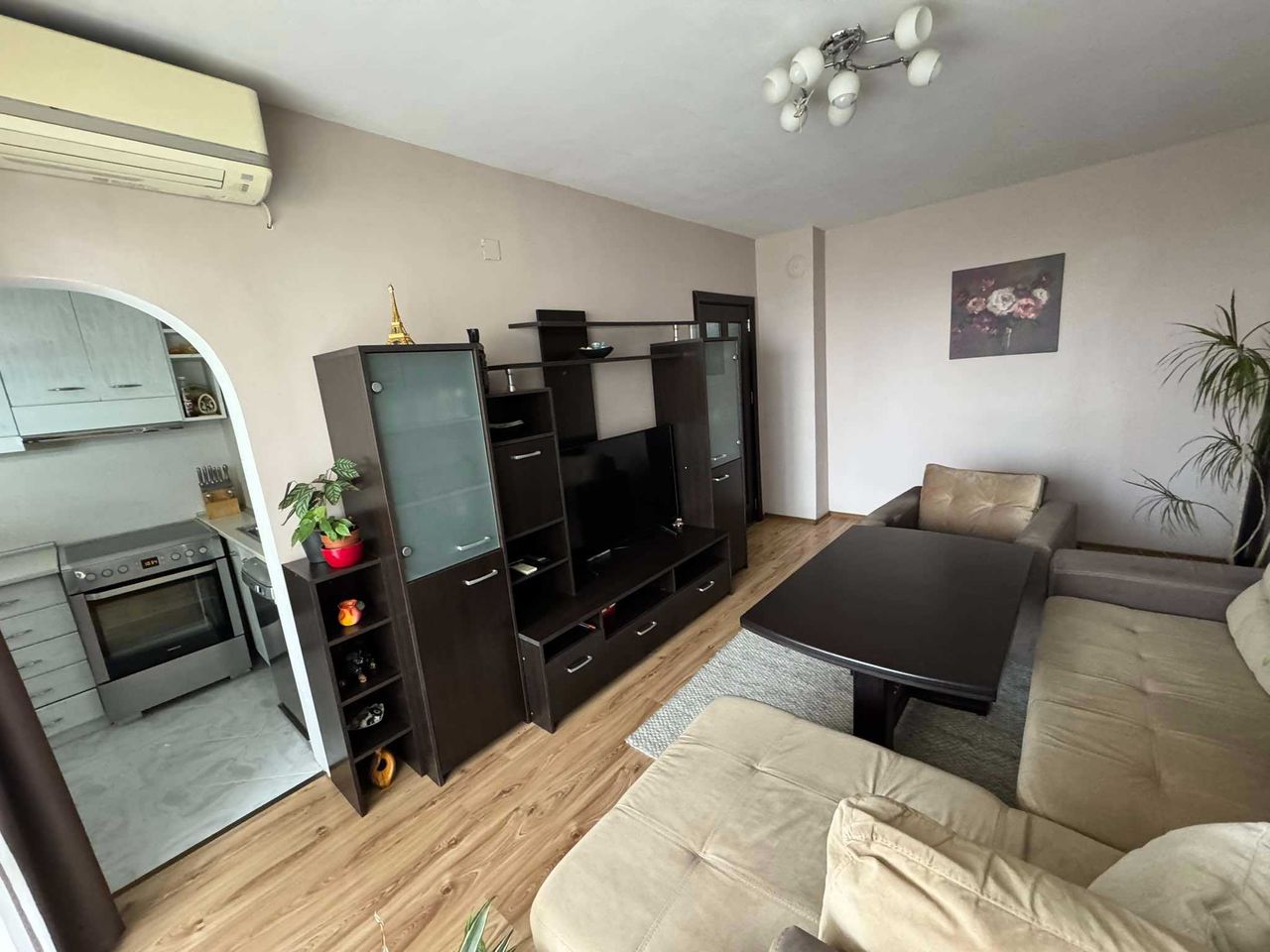 Продава се Тристаен апартамент в Стара Загора, Самара 1 - 55 кв.м за 1364 €/кв.м - Снимка #2