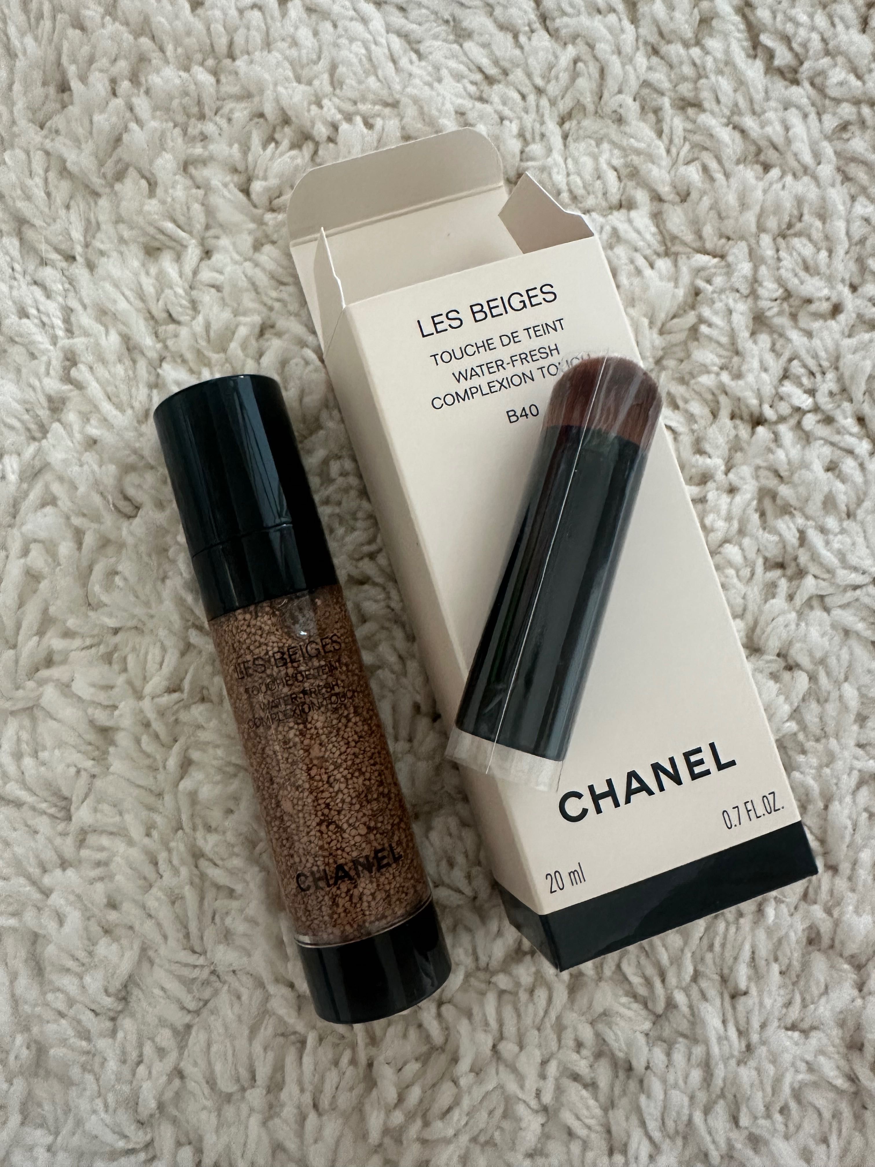 Фон дьо тен Chanel Les Beiges Water-Fresh Complexion Touch B40