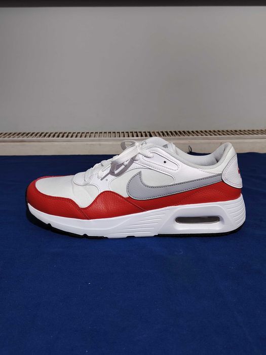 NIKE AIR, adidași mărimea 45, interior talpă 29 cm