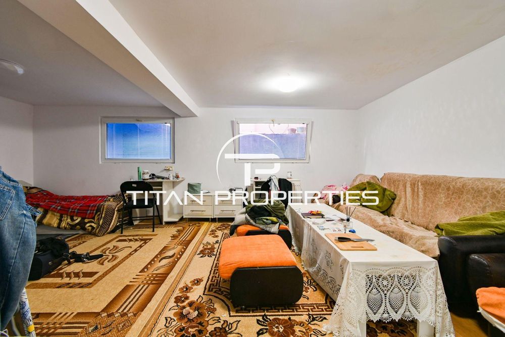 Къща за продажба в ж.к. Надежда 2