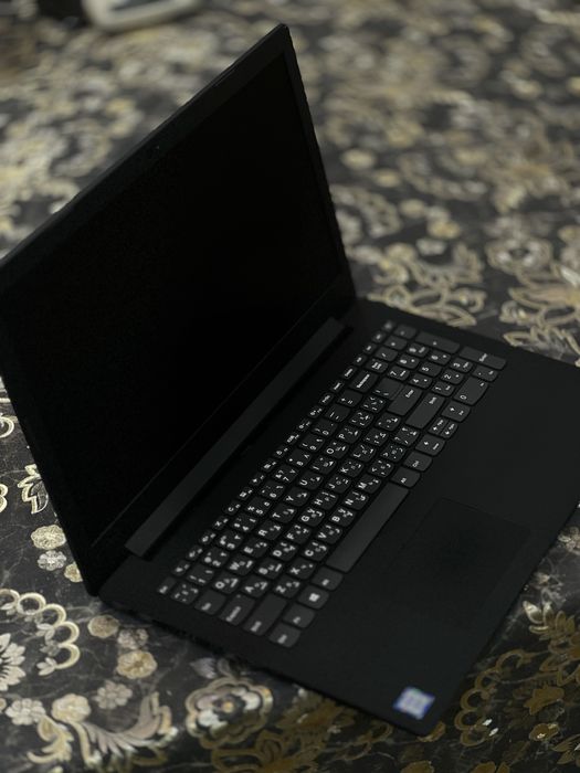Продается ноутбук LENOVO