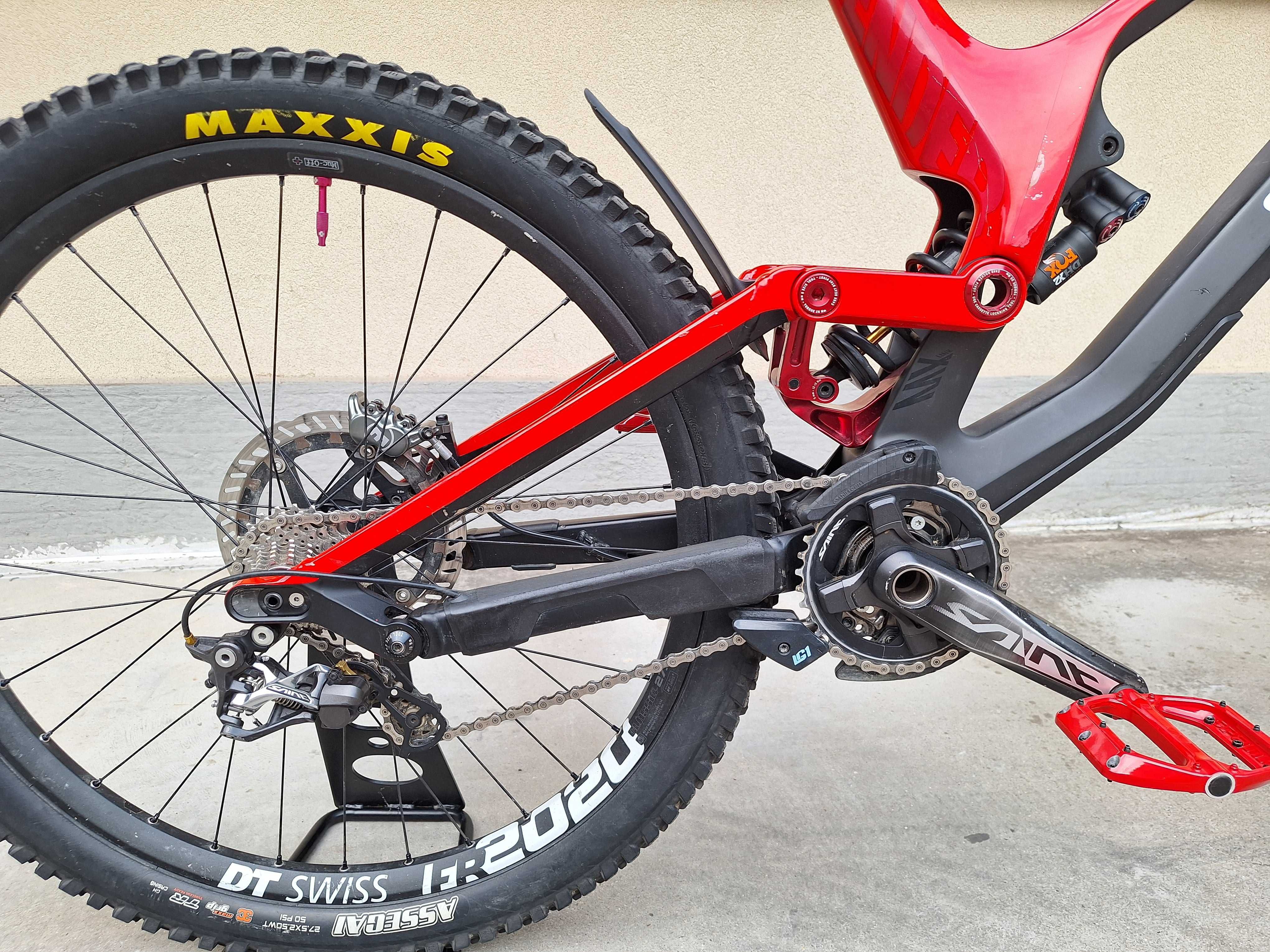 Canyon Sender CF Mullet XL