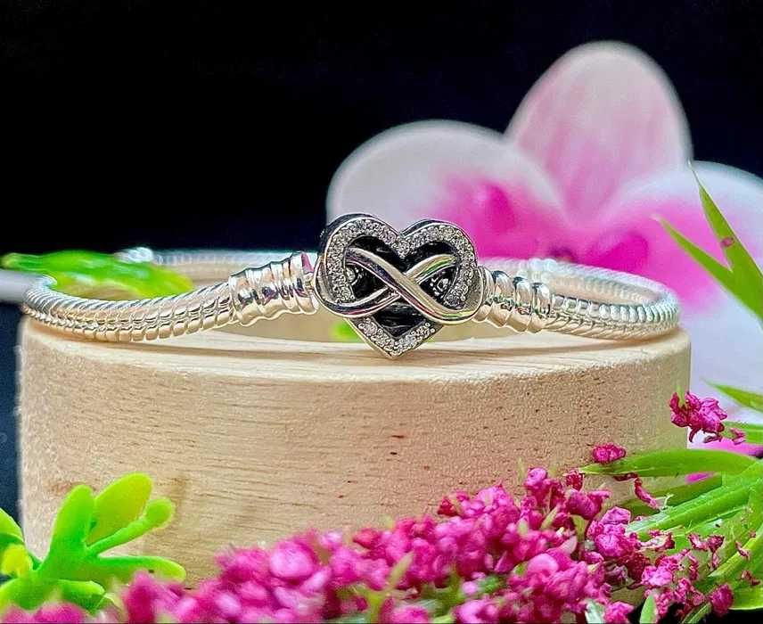 Оригинална Гривна Pandora