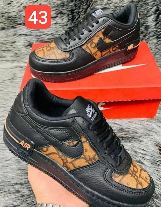 Adidasi bărbați Nike model dior