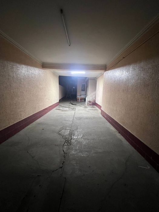 Продаётся дом участок на большую семью или под офис цена за сотку