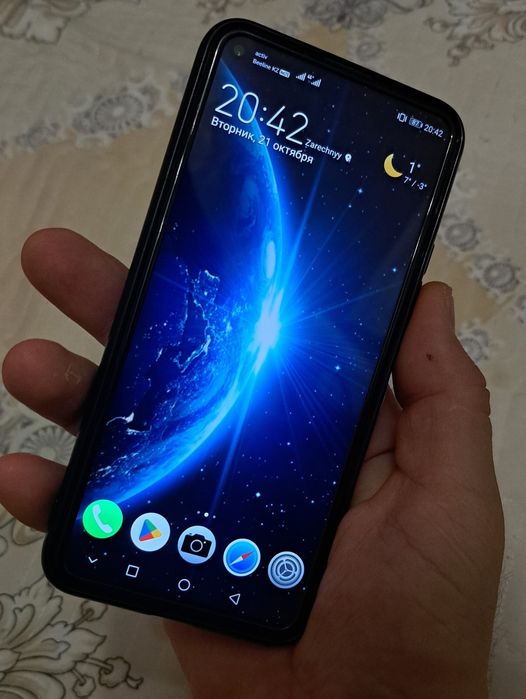 Продам флагман Honor 20 pro  8+25 gb.6