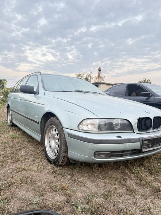 BMW 520i БМВ 520и на части
