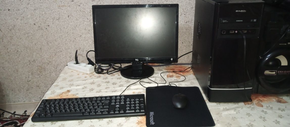 Komplekt kampyuter sotiladi
Biostar H61 
DD