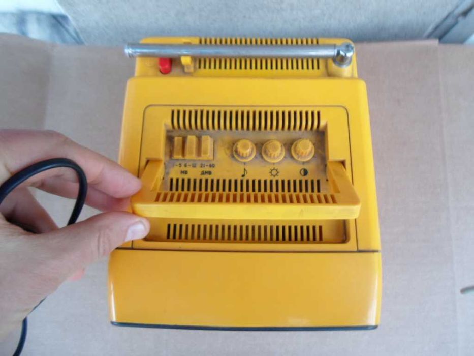 Колекционерски,Винтидж телевизор ЕЛЕКТРОНИКА.409Д-работи