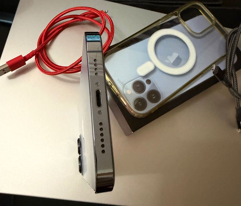 iPhone 13 Pro Max 256GB Sierra blue