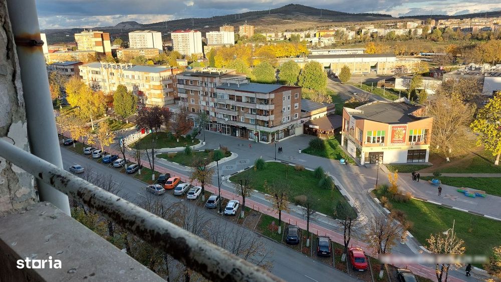 Garsonieră ultracentral, etaj superior, Hunedoara.