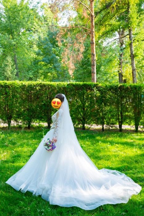 Свадебное  платье