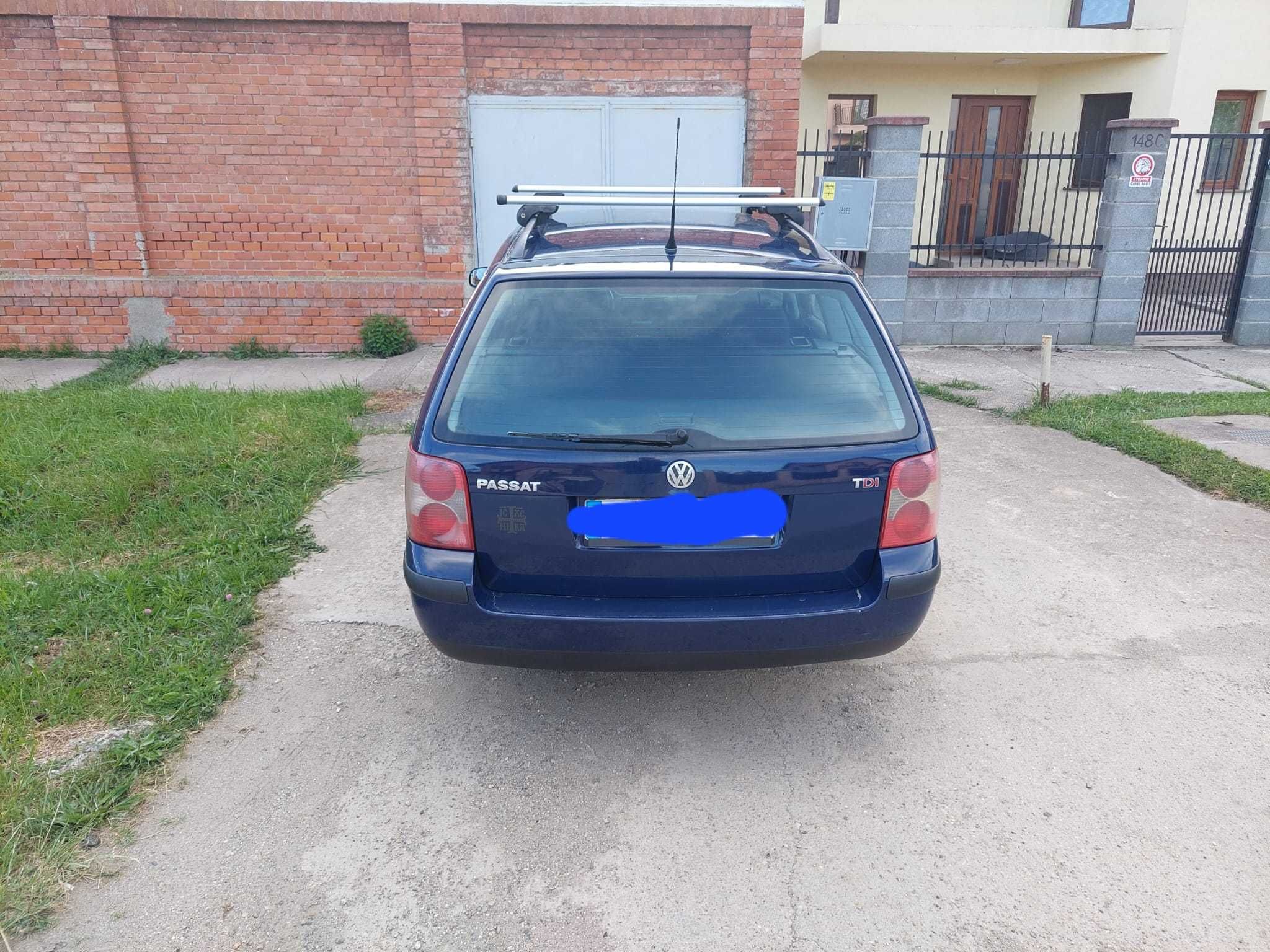 Vand Passat B5 2002 1.9TDI 131CP stare Foarte Buna 1600 EUR Negociabil