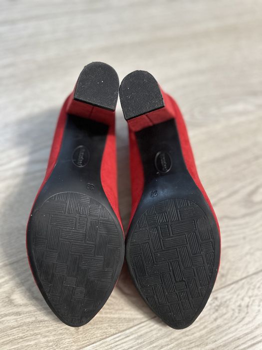 Pantofi piele intoarsa