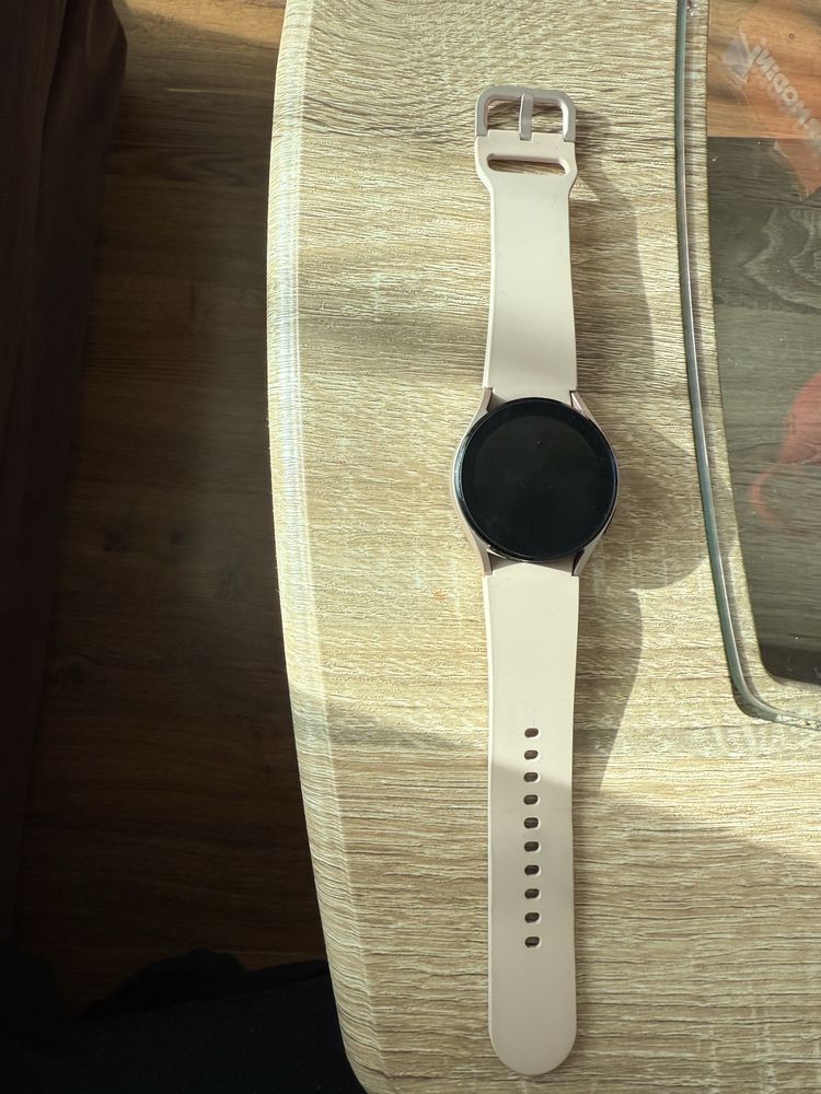 Samsung watch active 4