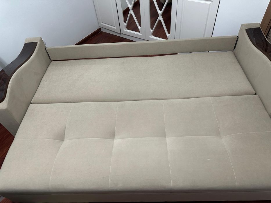 продам диван хороший вариант