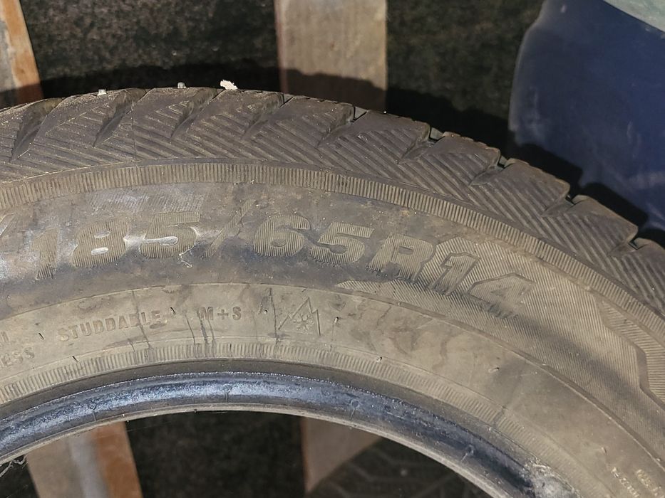 Зимный шины шиповный