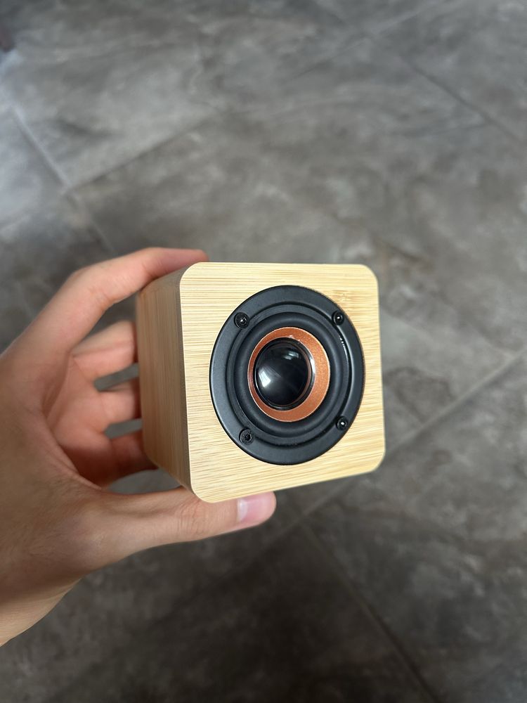 Bluetooth колонка от бамбук