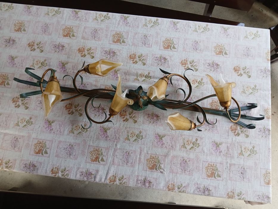 Lustra vintage cu 6 becuri