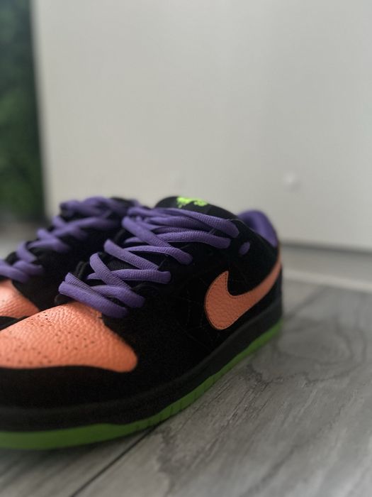 Nike Dunk Low Night of Mischief Halloween