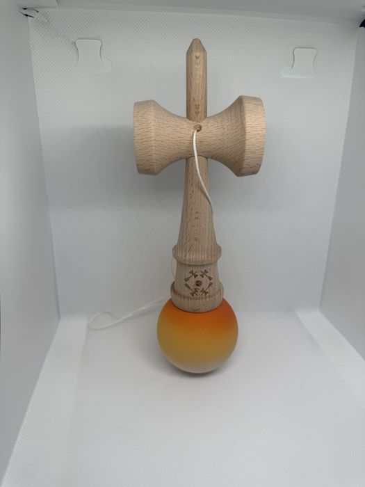 Kendama premium cu grip