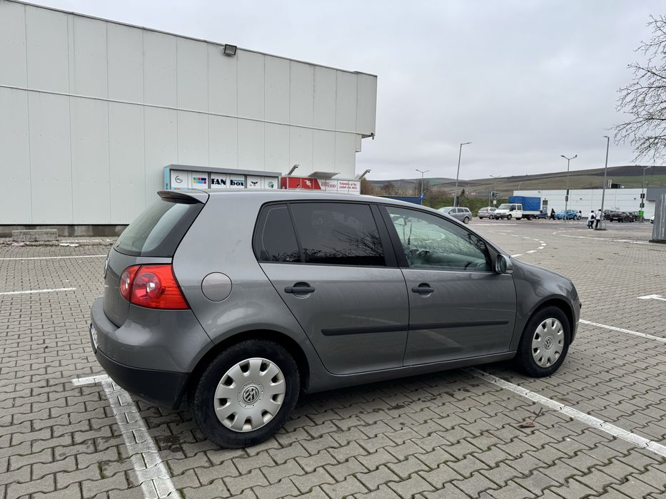 Golf V,  1,6 MPI