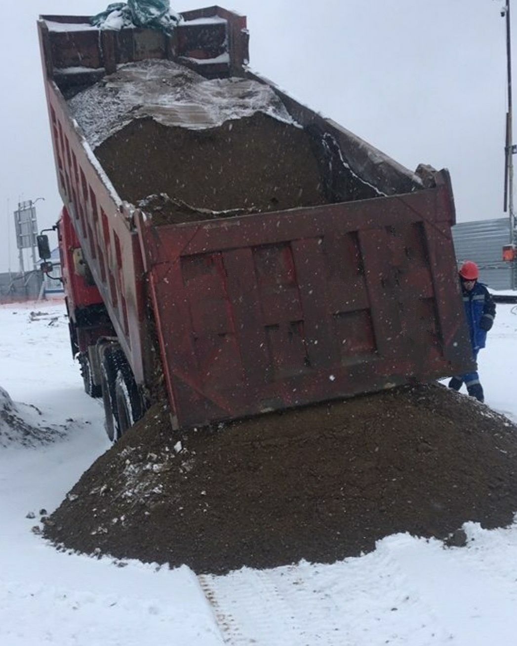 Доставка КАМАЗ ХОВА, песок глина, тас камни, сникерс, отсев, балас пгс