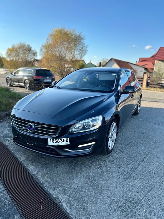 Volvo V60 2014 181cp