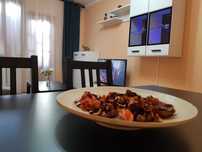 Inchiriez camera in apartament cu 3 camere in Sud