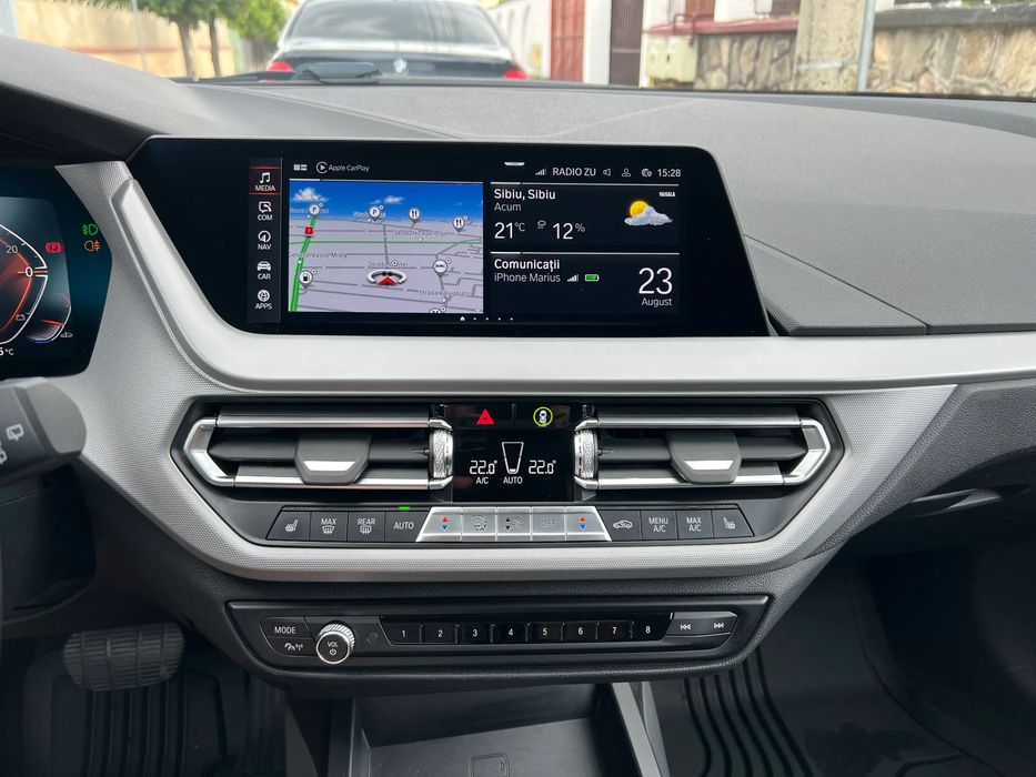 BMW Seria 1 BMW 118i HATCH Linia Model Advantage