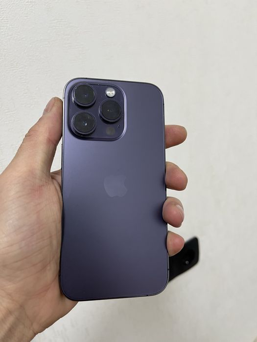 Продам айфон 14 про
