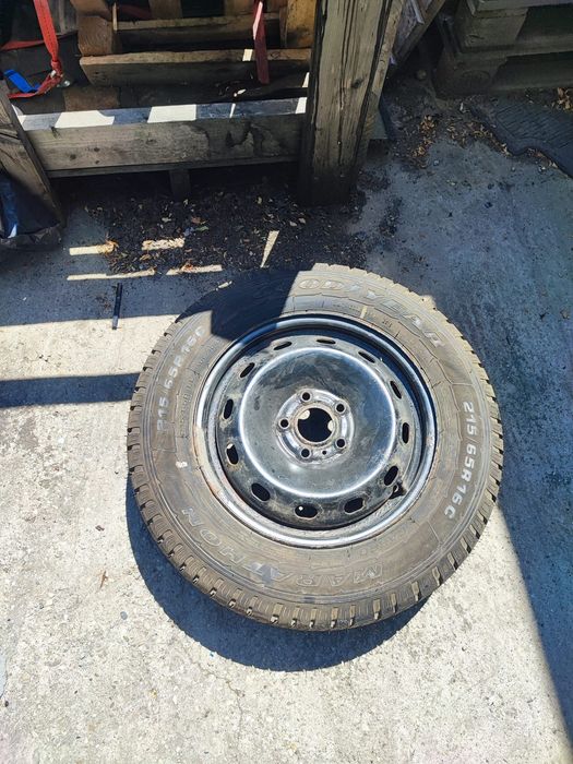 Vînd roata rezerva renault trafic 3 2017