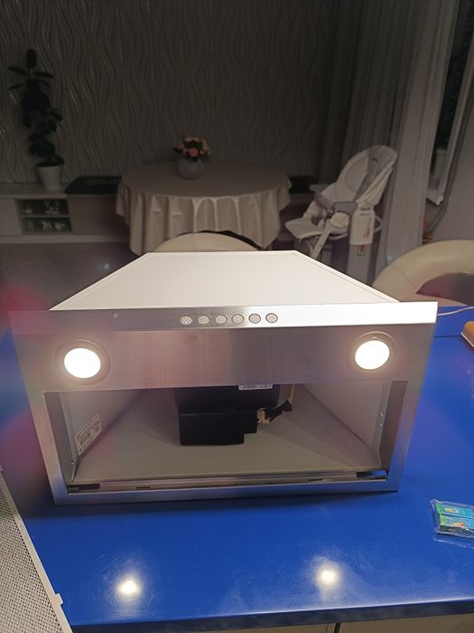 Вытяжка для кухни полновстраиваемая Elikor