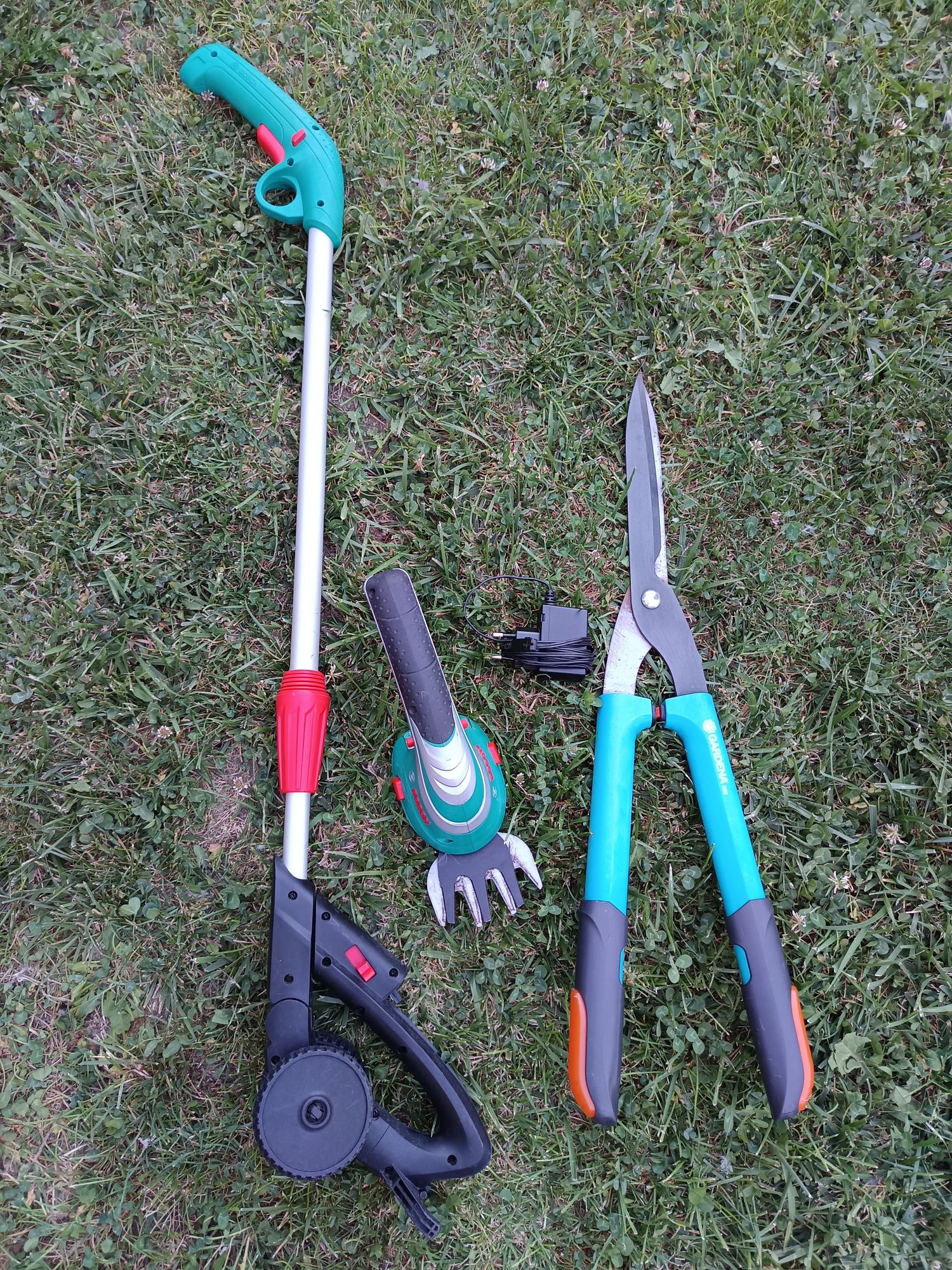 Bosch,Gardena градински инструменти