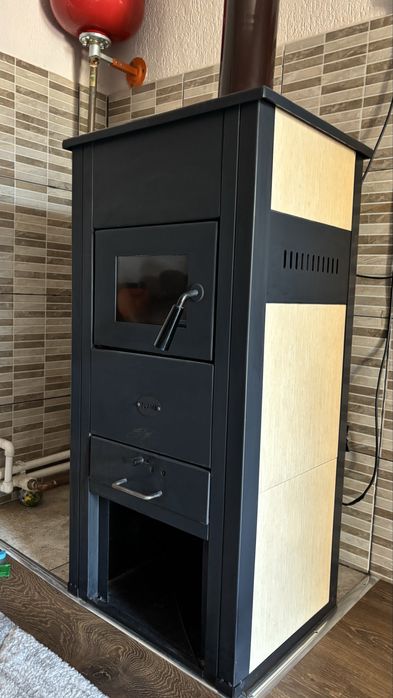 Vand termo semineu de 26kw in stare perfecta , gata de montat