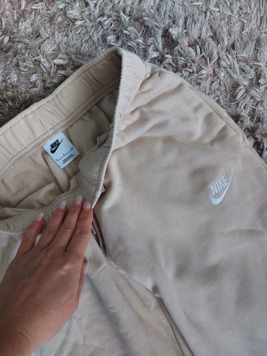 Анцуг nike,найк S размер